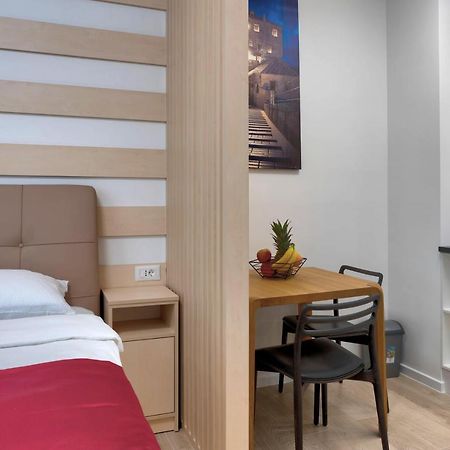 Luxury Studio Yasmine Downtown Мостар Экстерьер фото